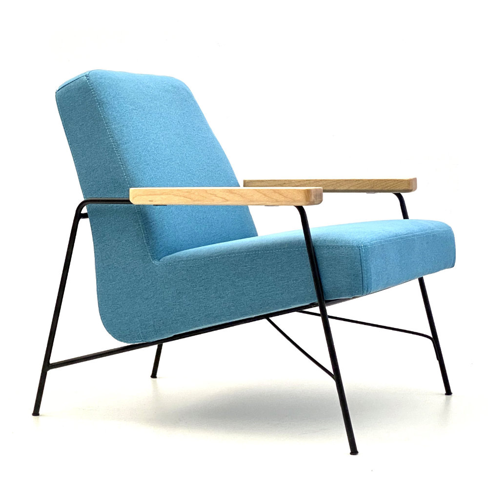 IMG_E1533 b 1000.jpg